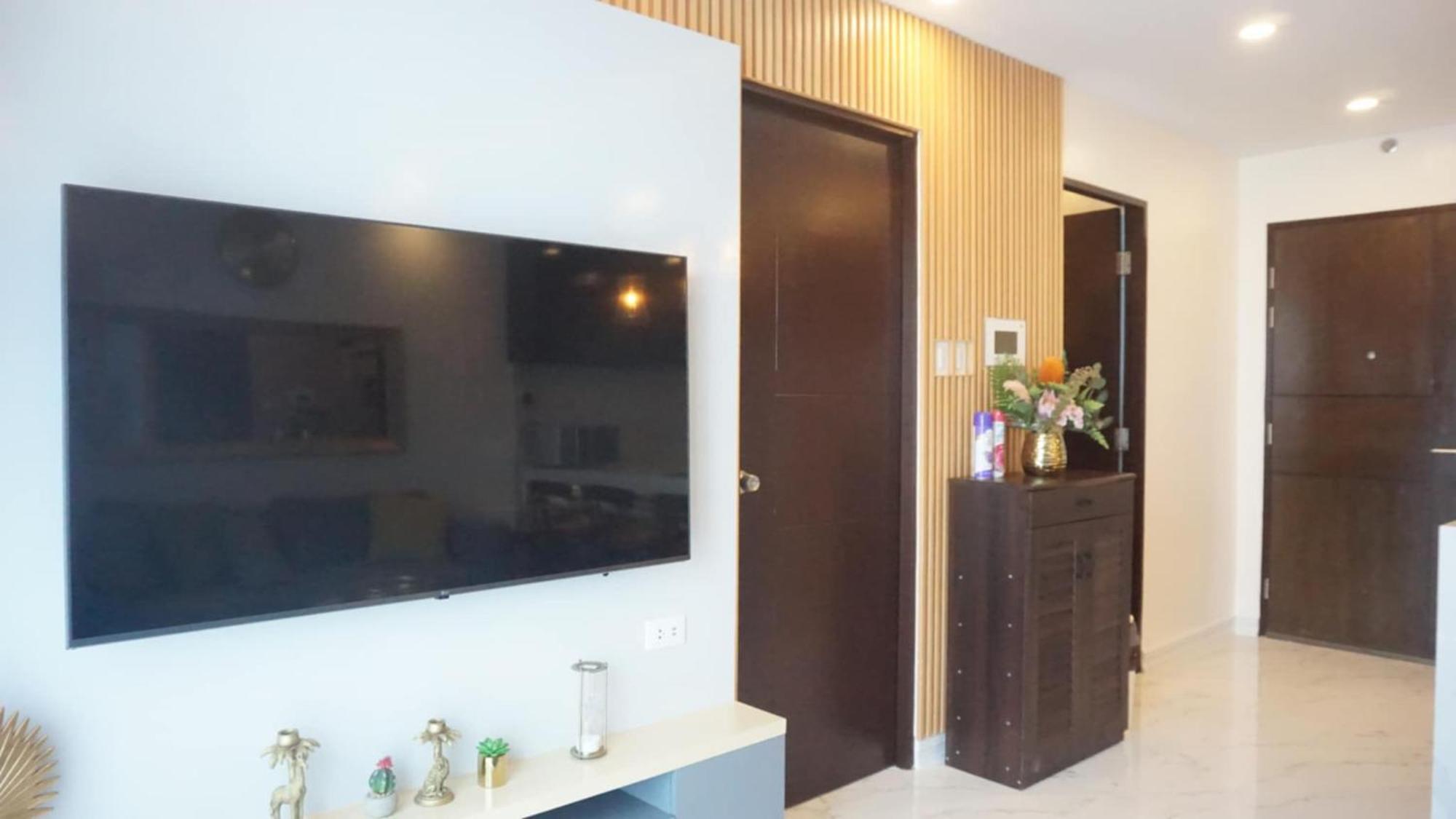 Deluxe Condo 2 Bedroom, 7Th Floor Room Bc In One Madison Tower 3, Megaworld Boulevard, Mandurriao Iloilo City, Philippines Экстерьер фото