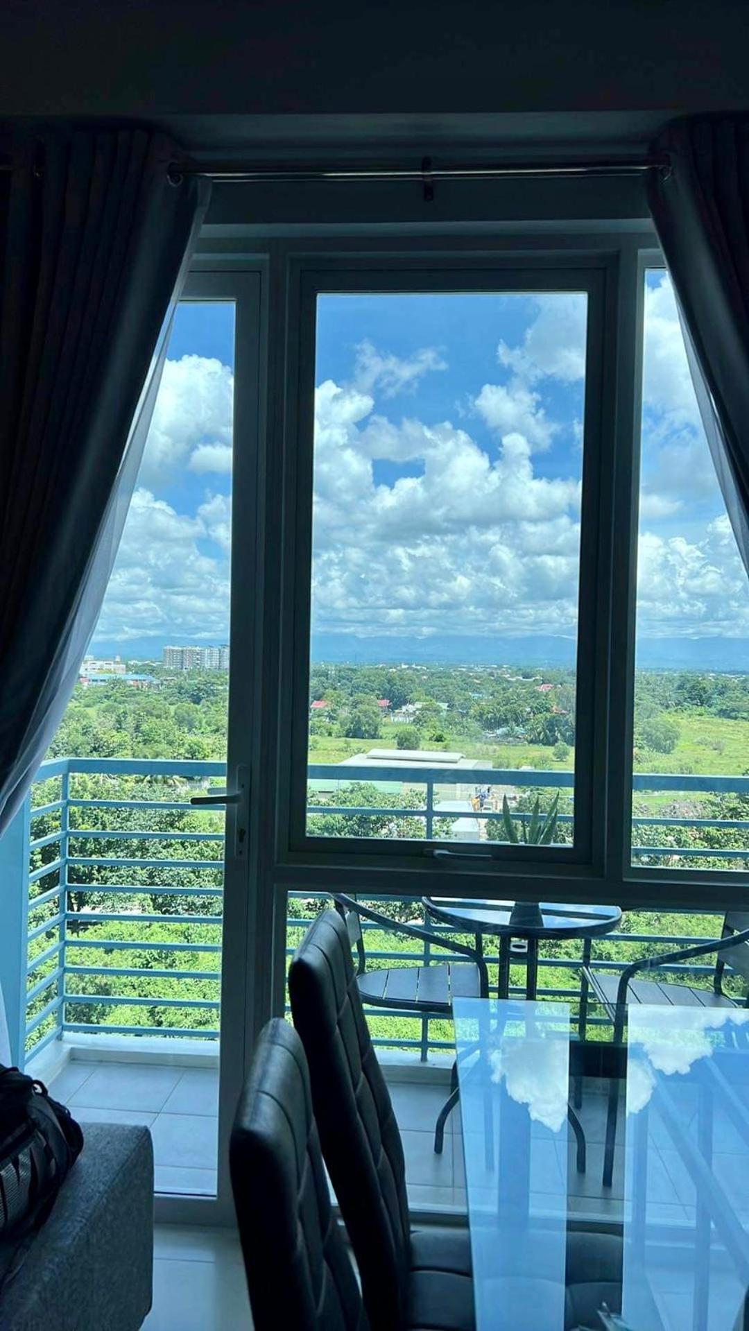 Deluxe Condo 2 Bedroom, 7Th Floor Room Bc In One Madison Tower 3, Megaworld Boulevard, Mandurriao Iloilo City, Philippines Экстерьер фото